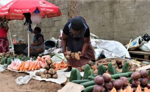 Preços em Moçambique subiram em setembro após quatro meses de deflação