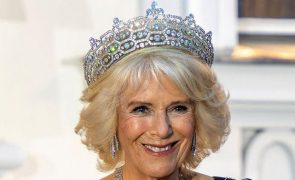 Camilla Parker Bowles excluída do grupo da família no WhatsApp