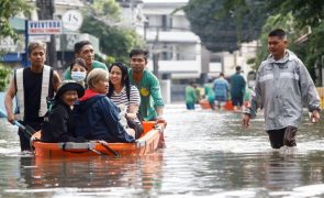 Número de mortos sobe para 87 nas Filipinas à passagem da tempestade Trami