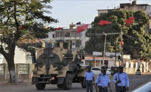 Moçambique/Eleições: Cinco feridos a tiro após polícia dispersar manifestantes pró-Mondlane