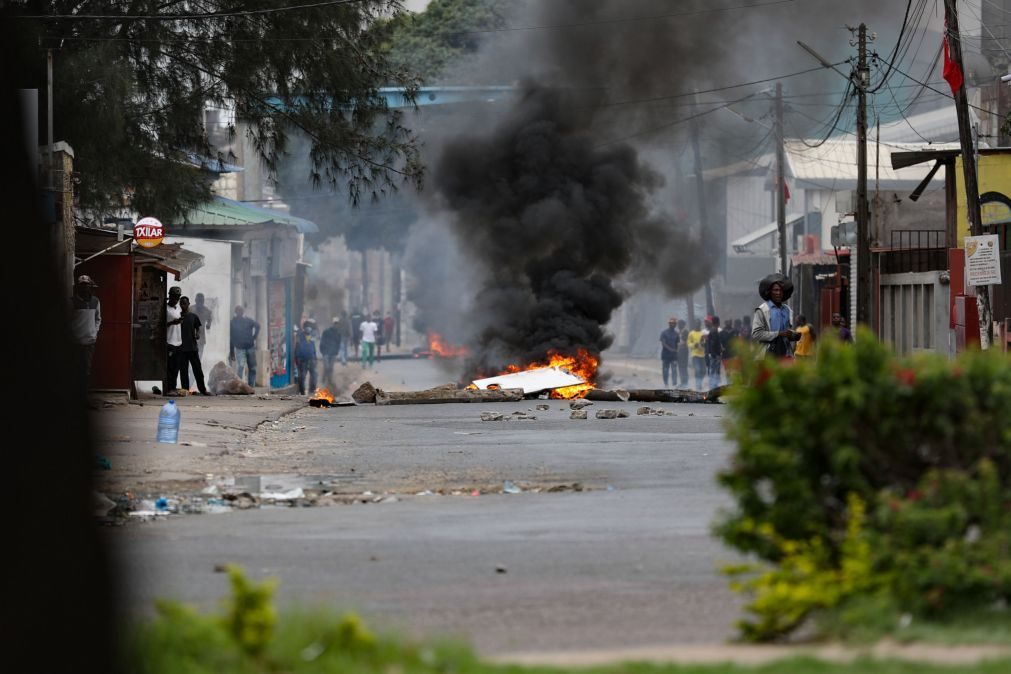 Vários detidos após pilhagem de lojas no centro de Maputo