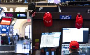 Wall Street mantém entusiasmo e fecha com recordes dos índices mais emblemáticos