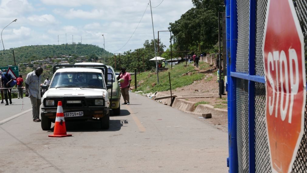 Fronteira de Ressano Garcia reabriu com prejuízos de 5,8 ME devido a tumultos em Moçambique