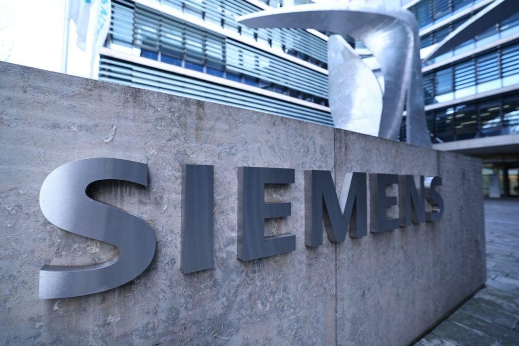 Siemens com lucros históricos de 9.000 ME no ano fiscal de 2024