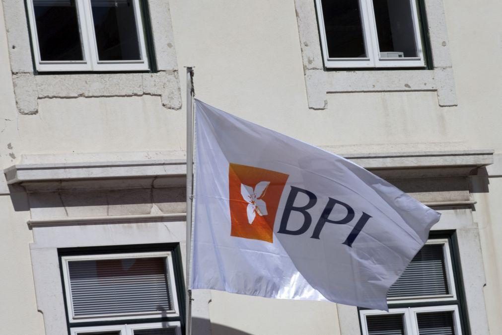 S&P sobe 'rating' do BPI de BBB+ para A- com perspetiva estável