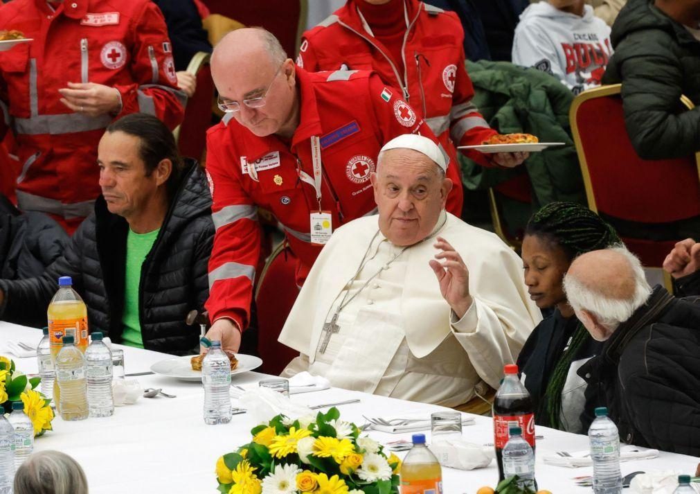 Papa Francisco garante que os abusos na igreja 