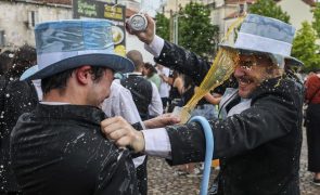 Mais de metade dos jovens beberam álcool de forma rápida e excessiva no último ano