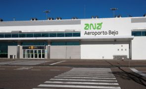 Aeroporto de Beja acolhia 