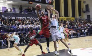 Portugal vence Eslovénia e lidera grupo de qualificação para EuroBasket2025