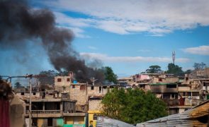 Líder de coligação armada Jimmy Chérizier escapou a operação policial no Haiti