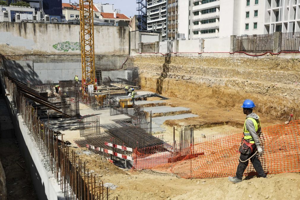 Chumbada autorização legislativa para mudar IVA na construção e reabilitação