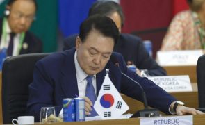 Presidente sul-coreano declara 