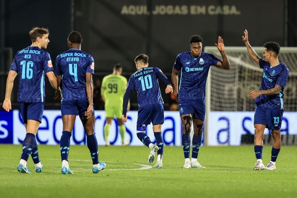 FC Porto empata em Famalicão e 'tomba' para o terceiro lugar da I Liga