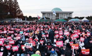 Oposição na Coreia do Sul vai voltar a tentar destituir Presidente