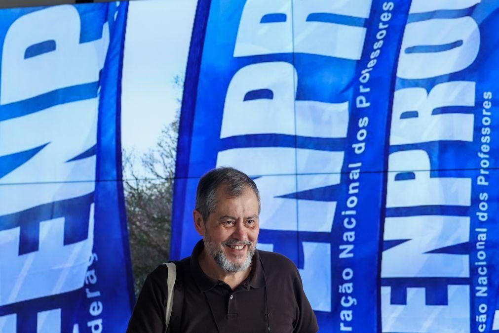 Reunião negocial de professores com Governo foi