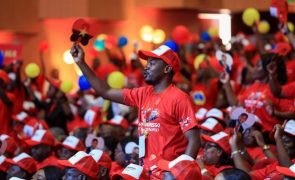 João Lourenço anuncia que MPLA vai rejuvenescer bureau político após congresso