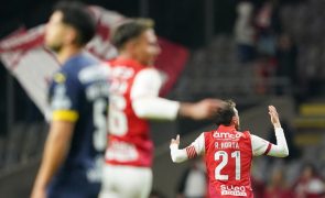 Sporting de Braga recupera de dois golos e empata (3-3) com Famalicão