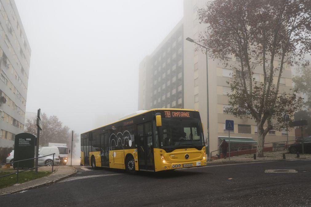 Carris Metropolitana ajusta horários no Natal e no Ano Novo