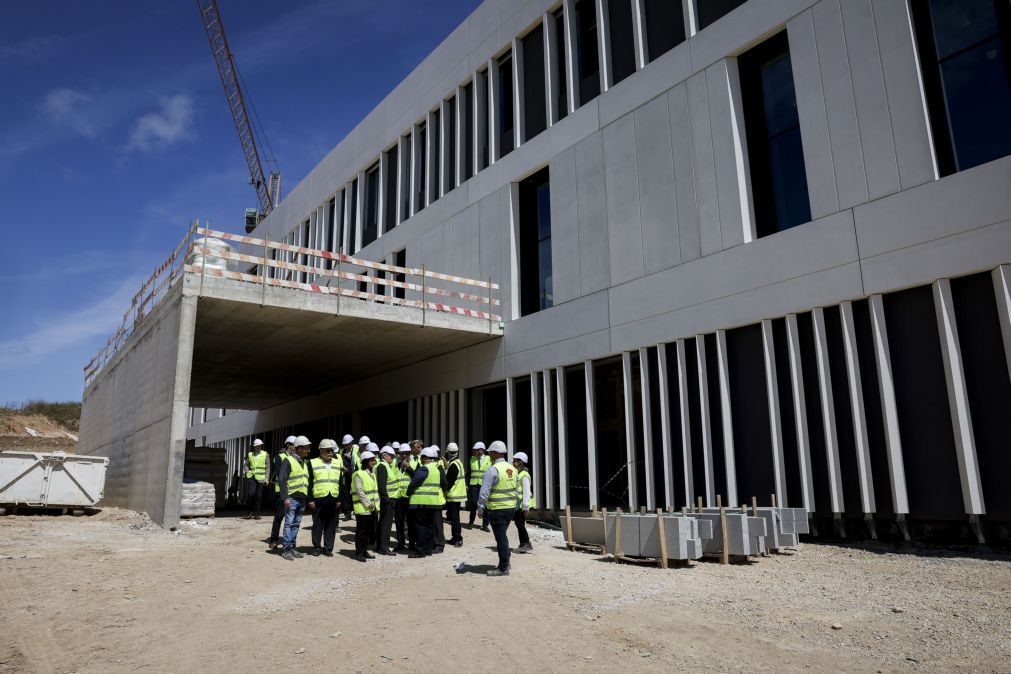 Câmara de Sintra entregou edifício do novo hospital ao SNS