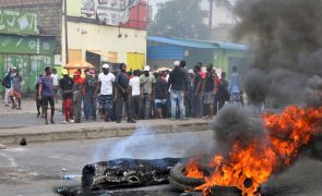 Pelo menos 252 mortos em manifestações em Moçambique, metade desde segunda-feira