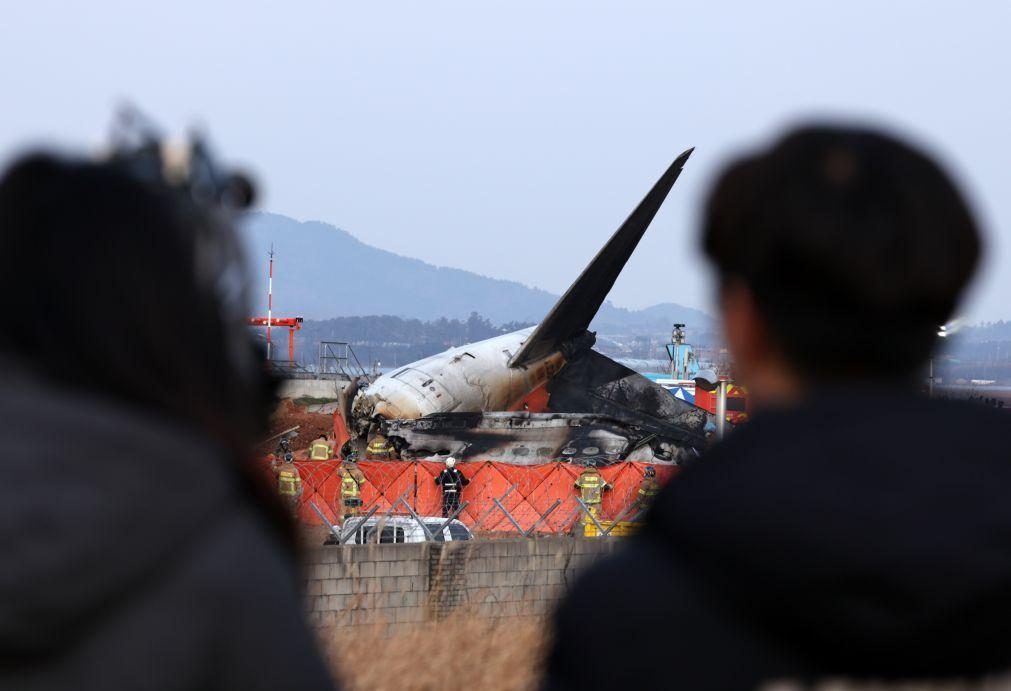 Presidente português manifesta pesar por queda de avião na Coreia do Sul