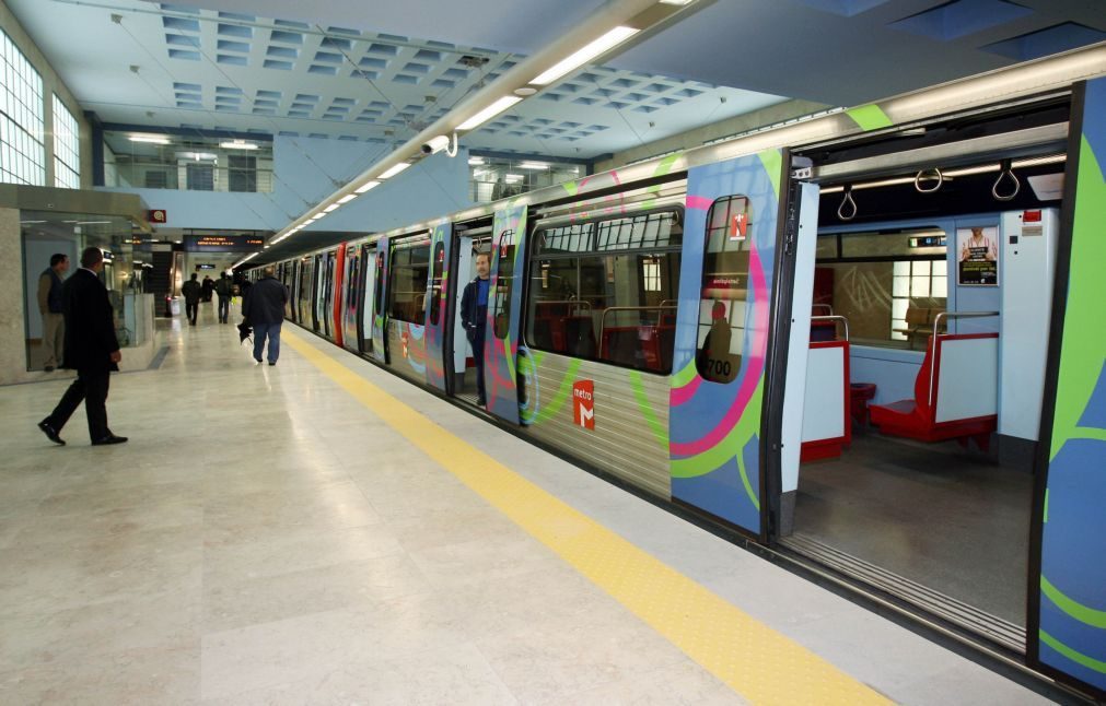 Retomada circulação de comboios na Linha Amarela do Metro de Lisboa