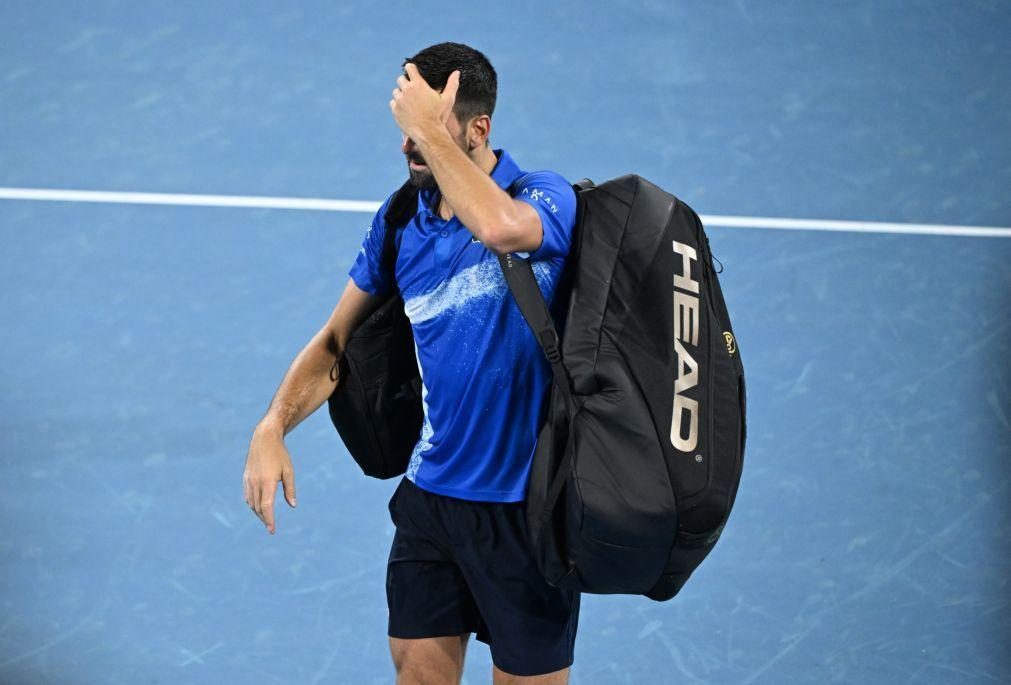 Tenista Novak Djokovic eliminado nos quartos de final em Brisbane