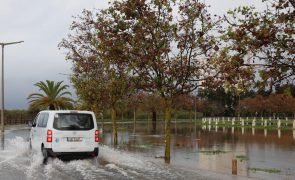 Avisos amarelos nos 18 distritos do Continente devido a chuva forte