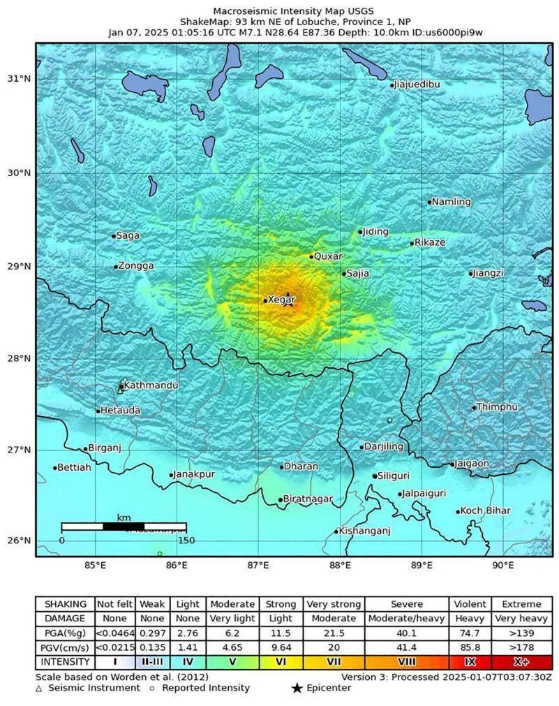 Sismo causa pelo menos nove mortos no Tibete