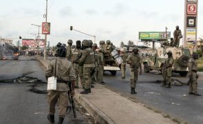 Dois polícias mortos em confrontos com manifestantes no norte de Moçambique