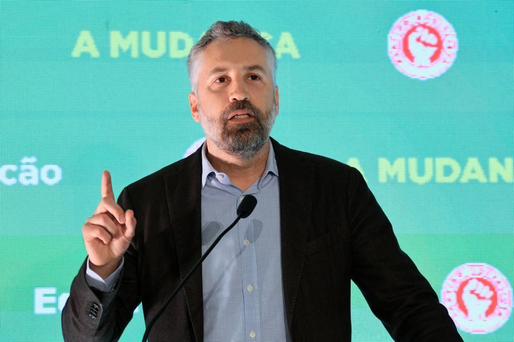 Pedro Nuno Santos acusa Governo de ser 