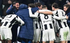 Sérgio Conceição sofre na casa da 'Juve' primeira derrota pelo AC Milan