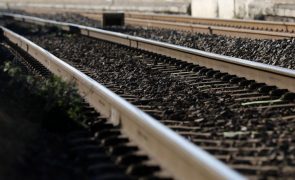 Atropelamento ferroviário no Barreiro causa um morto e obriga a corte da  linha do Alentejo