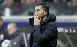 Borussia Dortmund despede treinador Nuri Sahin