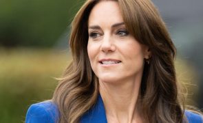 A 'nova versão' de Kate Middleton descontraída nas compras