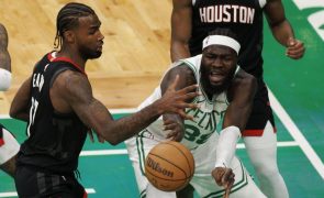 Neemias Queta marca quatro pontos em nova derrota dos Celtics