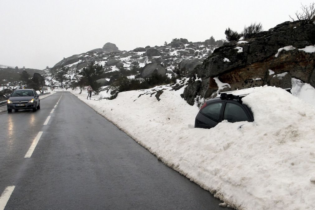 Estrada reaberta na Serra da Estrela