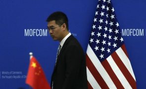 China promete responder a novas tarifas dos Estados Unidos