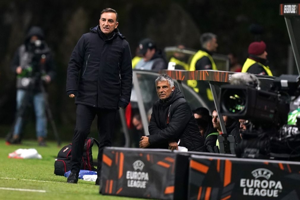 Carvalhal espera que 