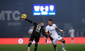 Famalicão e Vitória de Guimarães empatam e prolongam séries sem perder