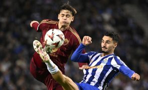 FC Porto e Roma 'anulam-se' na luta pelos oitavos com empate 1-1 no Dragão