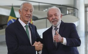 Presidente da República recebido por Lula no Palácio do Planalto