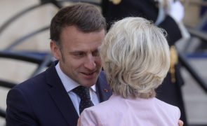 Macron garante que 