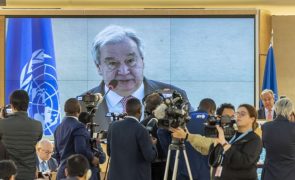 António Guterres denuncia que direitos humanos estão a ser asfixiados