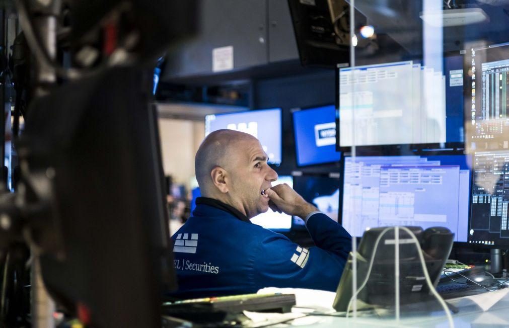 Wall Street tenta recuperar das perdas da semana passada