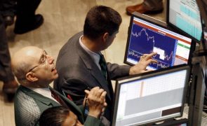 Bolsa de Tóquio abre a perder 0,58%