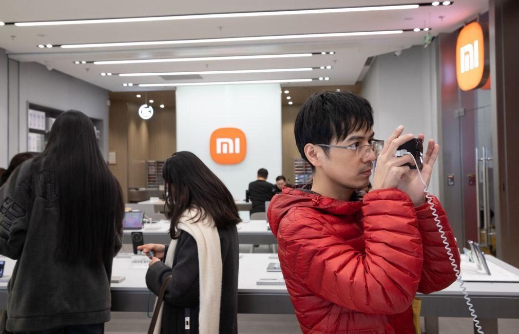 Valorização das ações da Xiaomi tornam fundador no homem mais rico da China