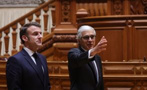 Macron defende que europeus têm de estar mais unidos que nunca e preparar-se para tempos difíceis