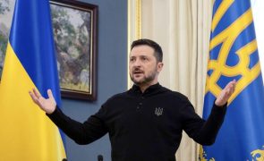 Zelensky pede que ninguém se esqueça do povo ucraniano e agradece apoio