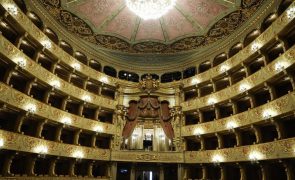 Aberto concurso internacional para a requalificação do Teatro de São Carlos